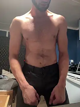 Snapshot of sexyhotstud12 chatting on December 16, 8:52 am sexyhotstud12 online show from December 16, 8:52 am