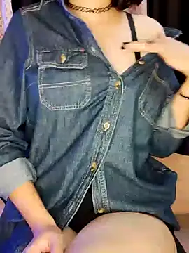 Snapshot of Aapsara_ chatting on January 27, 8:07 pm Aapsara online show from January 27, 8:07 pm