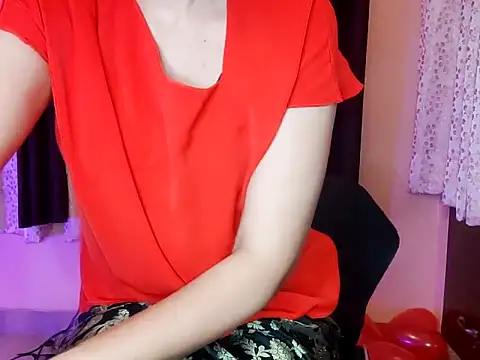 Snapshot of Aapsara_ chatting on February 7, 4:24 pm Aapsara online show from February 7, 4:24 pm