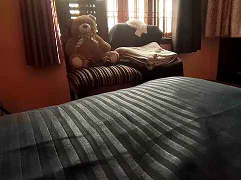 Snapshot of Aapsara_ chatting on March 4, 5:45 pm Aapsara online show from March 4, 5:45 pm