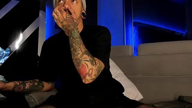 kaletattoo online show from July 27, 11:39 am