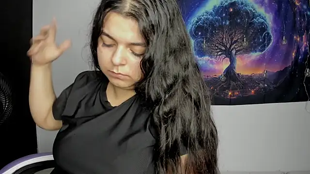 Little Shaara online show from February 14, 1:13 am