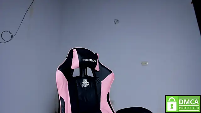 Little Shaara online show from November 1, 8:49 am