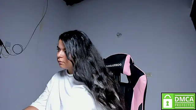 Little Shaara online show from November 21, 8:46 am