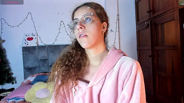 Isangel  online show from January 12, 5:45 am