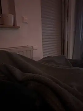 denjo111 online show from April 11, 11:09 pm