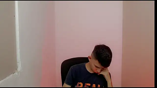 Alexxx lov online show from February 24, 12:26 pm