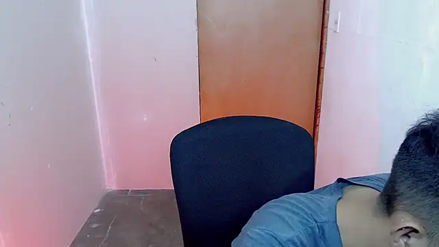 Alexxx lov online show from September 11, 1:00 pm