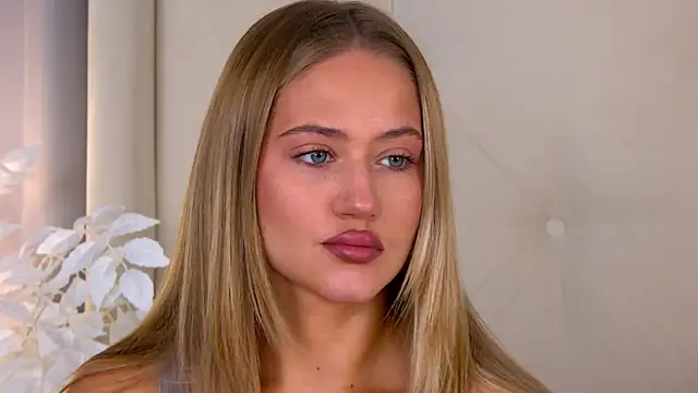 ur wet dreams online show from October 6, 1:30 pm