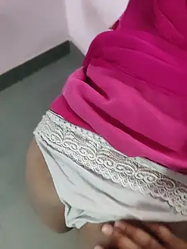 Riya369 online show from June 13, 2:42 am