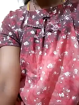 Snapshot of TeluguammayiMahi chatting on February 22, 3:14 pm TeluguammayiMahi online show from February 22, 3:14 pm