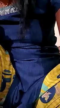 Snapshot of TeluguammayiMahi chatting on March 1, 4:11 pm TeluguammayiMahi online show from March 1, 4:11 pm