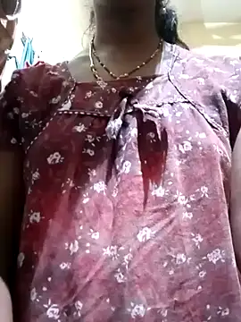 Snapshot of TeluguammayiMahi chatting on March 8, 11:28 pm TeluguammayiMahi online show from March 8, 11:28 pm