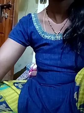 Snapshot of TeluguammayiMahi chatting on September 18, 6:59 am TeluguammayiMahi online show from September 18, 6:59 am