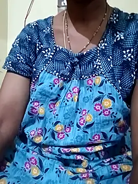 Snapshot of TeluguammayiMahi chatting on October 31, 12:44 am TeluguammayiMahi online show from October 31, 12:44 am