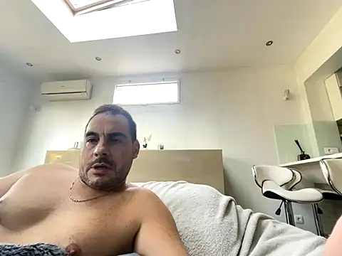 Snapshot of justeqqun chatting on November 1, 2:30 pm justeqqun online show from November 1, 2:30 pm