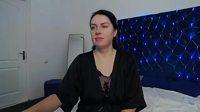 Snapshot of JacquelineElle chatting on March 14, 9:21 pm JacquelineElle online show from March 14, 9:21 pm
