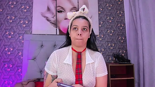 Emily rivera78 online show from February 28, 7:48 pm