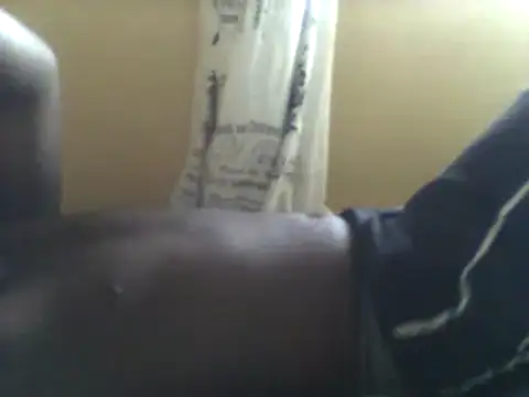 Snapshot of lenzi441 chatting on March 20, 1:04 pm lenzi441 online show from March 20, 1:04 pm