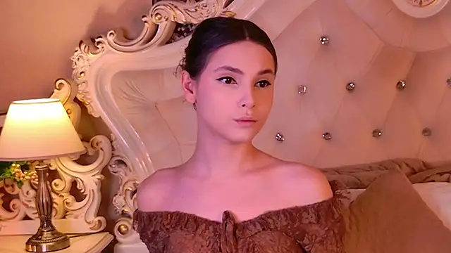 Snapshot of GIGI_DAV chatting on October 23, 9:24 pm GIGI DAV online show from October 23, 9:24 pm