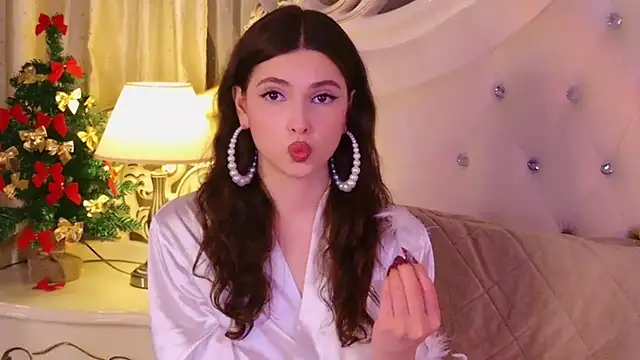 Snapshot of GIGI_DAV chatting on December 20, 9:16 am GIGI DAV online show from December 20, 9:16 am