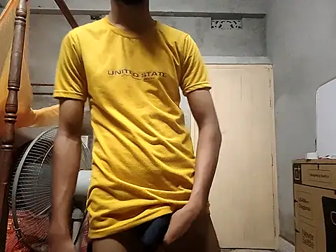 Snapshot of HomeCum chatting on September 8, 7:02 pm HomeCum online show from September 8, 7:02 pm