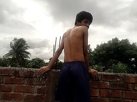 Snapshot of HomeCum chatting on September 16, 7:31 am HomeCum online show from September 16, 7:31 am