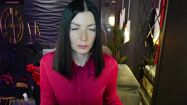 MonicaCheerful online show from February 12, 9:20 am