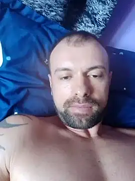 Snapshot of flori_nvlad chatting on June 24, 10:58 am flori nvlad online show from June 24, 10:58 am