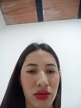 Snapshot of -Nicol chatting on May 16, 10:01 am -Nicol online show from May 16, 10:01 am