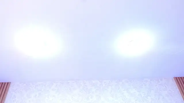 ElhaThomson online show from November 7, 8:09 pm