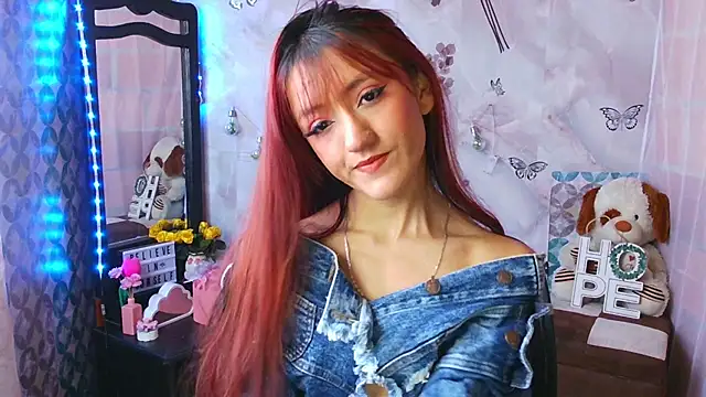 Snapshot of Lya1_ch chatting on January 25, 4:46 pm Lya1 ch online show from January 25, 4:46 pm