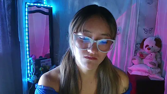 Snapshot of Lya1_ch chatting on October 6, 9:45 pm Lya1 ch online show from October 6, 9:45 pm