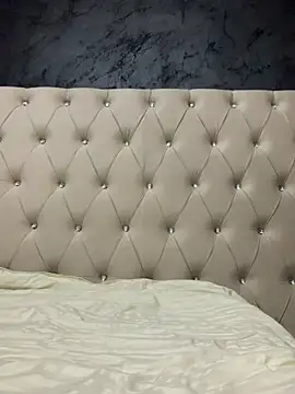 Robexxmia online show from March 8, 8:12 pm