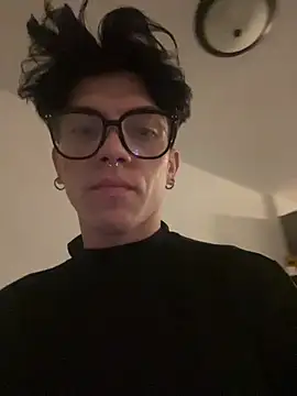Snapshot of gabriel_antonio21 chatting on January 28, 12:47 am gabriel antonio21 online show from January 28, 12:47 am