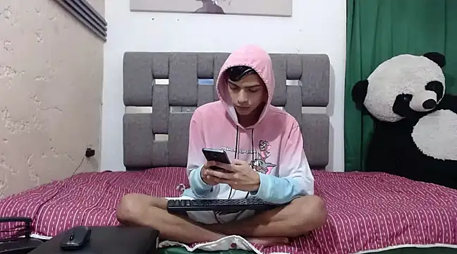 KING STYLE2 online show from February 13, 11:15 pm