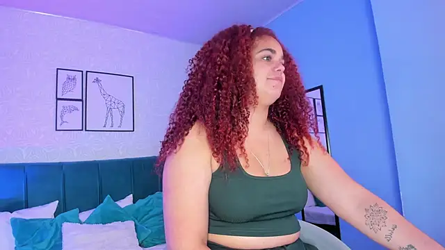 ninna curly online show from February 27, 9:37 pm