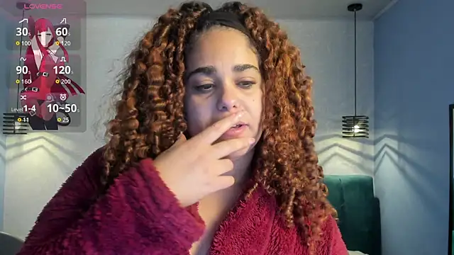 Snapshot of ninna_curly chatting on July 10, 9:28 pm ninna curly online show from July 10, 9:28 pm