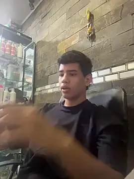 Snapshot of Santiago-Thompson chatting on October 27, 4:33 pm Santiago-Thompson online show from October 27, 4:33 pm