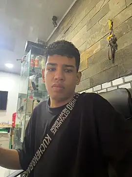 Snapshot of Santiago-Thompson chatting on November 10, 1:43 pm Santiago-Thompson online show from November 10, 1:43 pm