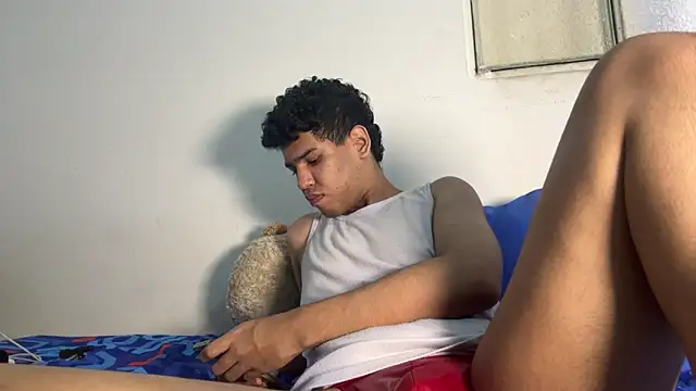 Snapshot of Santiago-Thompson chatting on December 1, 6:57 pm Santiago-Thompson online show from December 1, 6:57 pm