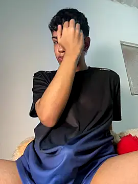 Snapshot of Santiago-Thompson chatting on December 14, 8:57 pm Santiago-Thompson online show from December 14, 8:57 pm