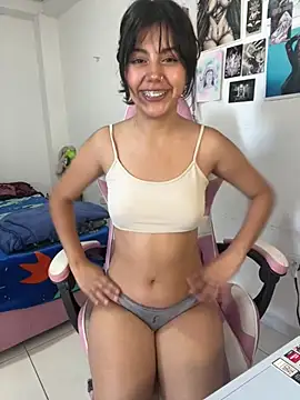 LiLy kIndly online show from May 21, 2:57 pm