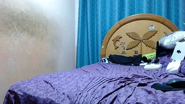 Snapshot of nakedlima chatting on July 1, 4:47 am nakedlima online show from July 1, 4:47 am