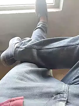 xmanrawan2 online show from February 5, 8:21 am