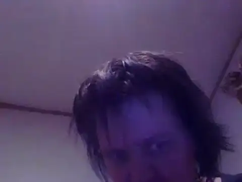 Snapshot of BBWLADY71 chatting on January 30, 8:32 am BBWLADY71 online show from January 30, 8:32 am