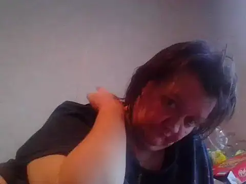 Snapshot of BBWLADY71 chatting on January 30, 9:58 pm BBWLADY71 online show from January 30, 9:58 pm