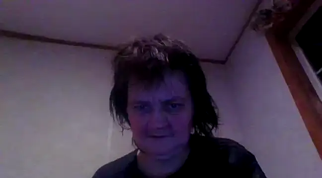 Snapshot of BBWLADY71 chatting on February 6, 4:42 am BBWLADY71 online show from February 6, 4:42 am