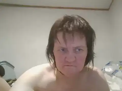 Snapshot of BBWLADY71 chatting on February 14, 5:41 am BBWLADY71 online show from February 14, 5:41 am