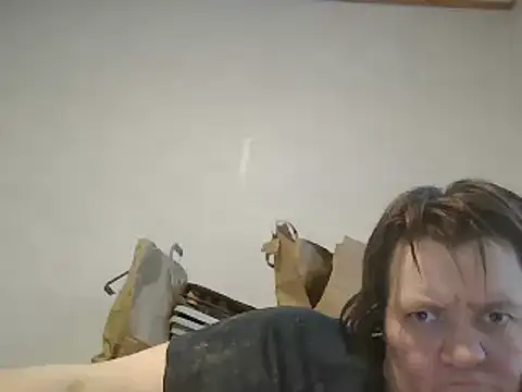 Snapshot of BBWLADY71 chatting on February 16, 12:21 pm BBWLADY71 online show from February 16, 12:21 pm